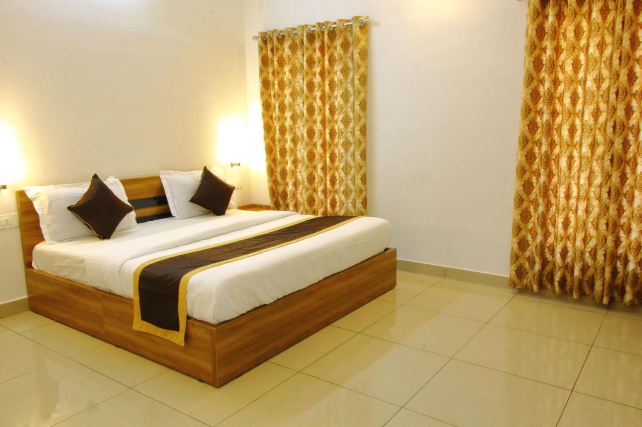 Tall Trees - Modern Forest Villa In Wayanad Sultan Bathery Extérieur photo